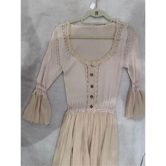 Women’s cream long sleeve dress size M - Picture 6 of 11